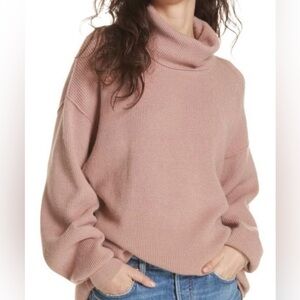 Free People Small Dusty Pink Turtleneck Softly Structured Ribbed Tunic Sweater